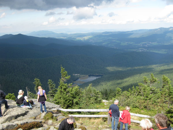 ausflug arber gipfelblick zum arbersee